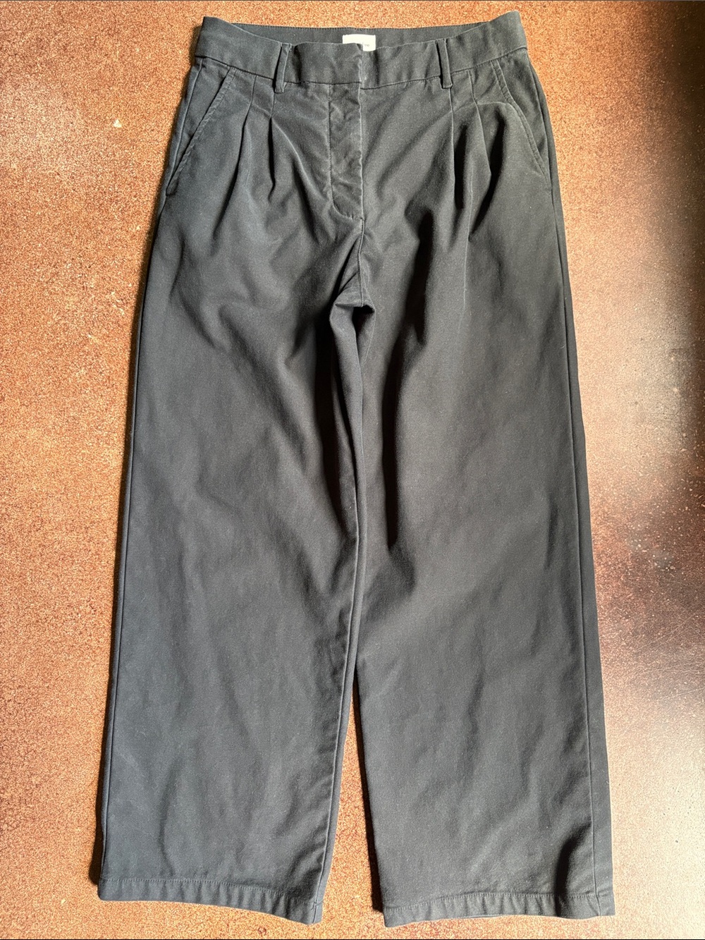 Black Wilfred Aritzia Effortless trousers